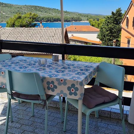 Apartman Dado Cres Exterior foto
